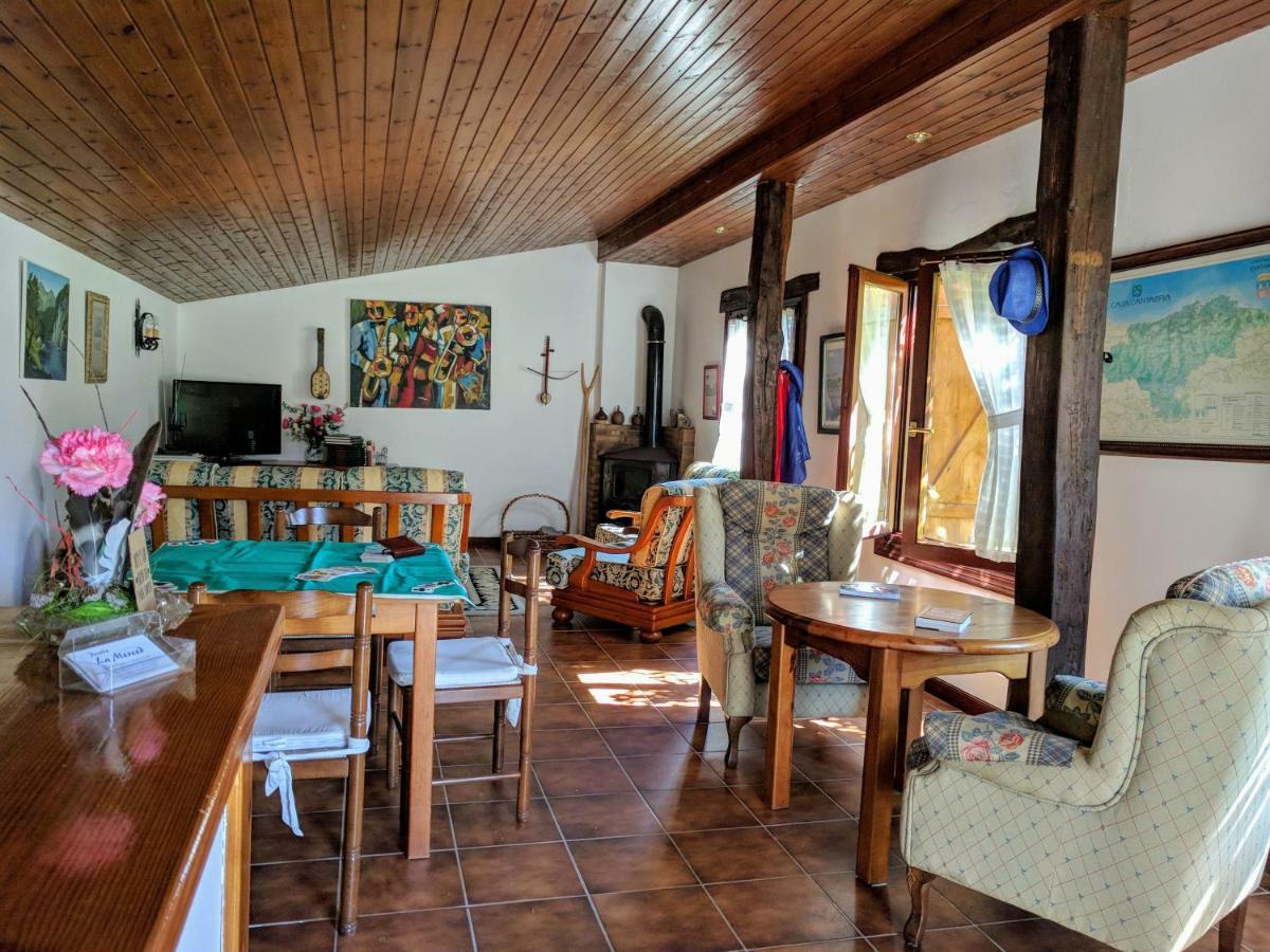 Posada La Merced ロレド エクステリア 写真